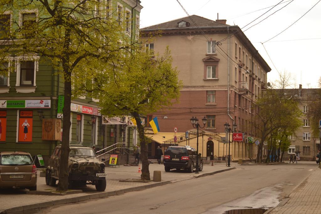 Executive Suite In The Centre Tarnopol Zewnętrze zdjęcie